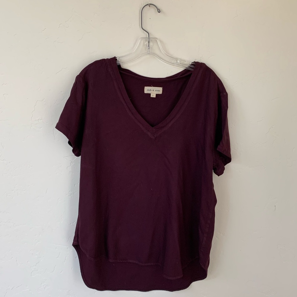 Cloth & Stone v-neck shirt.